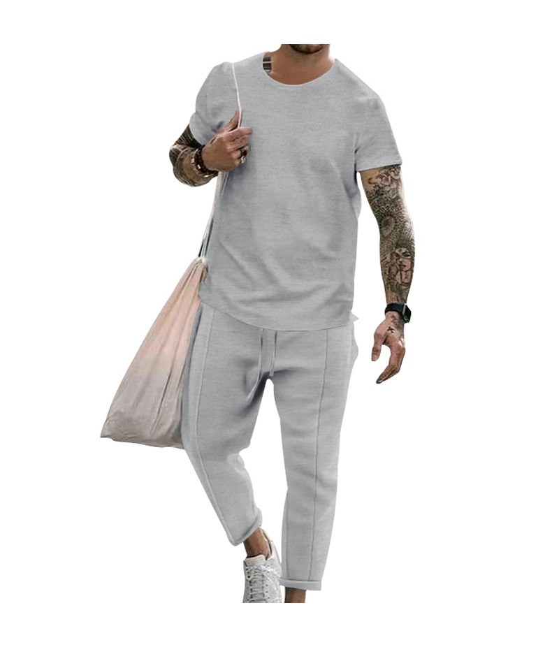 Men Casual Round Neck Short-Sleeved Solid Color T-Shirt And Trousers Two-Piece Set