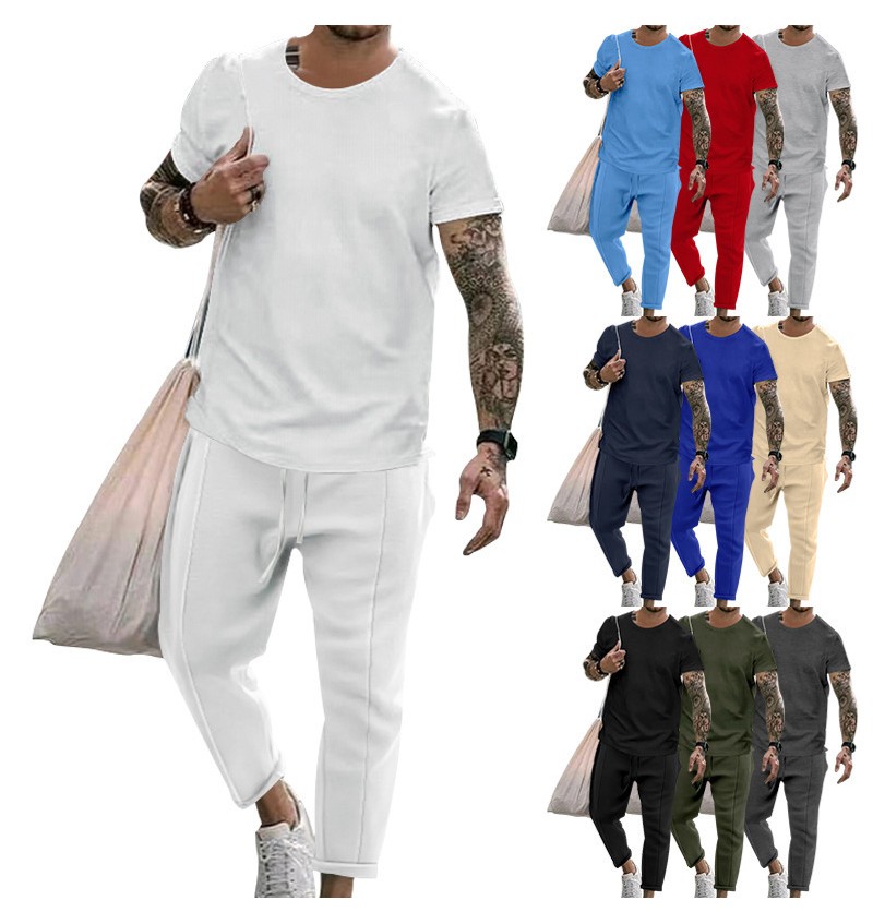 Men Casual Round Neck Short-Sleeved Solid Color T-Shirt And Trousers Two-Piece Set