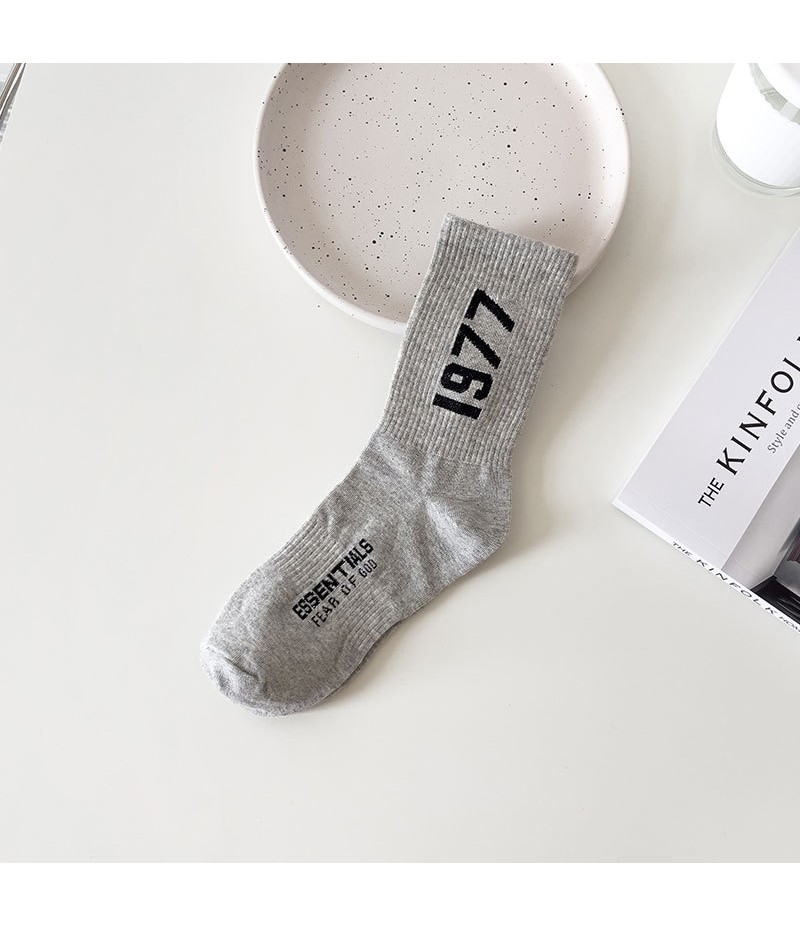 Unisex Fashion Casual Letter Embroidered Socks